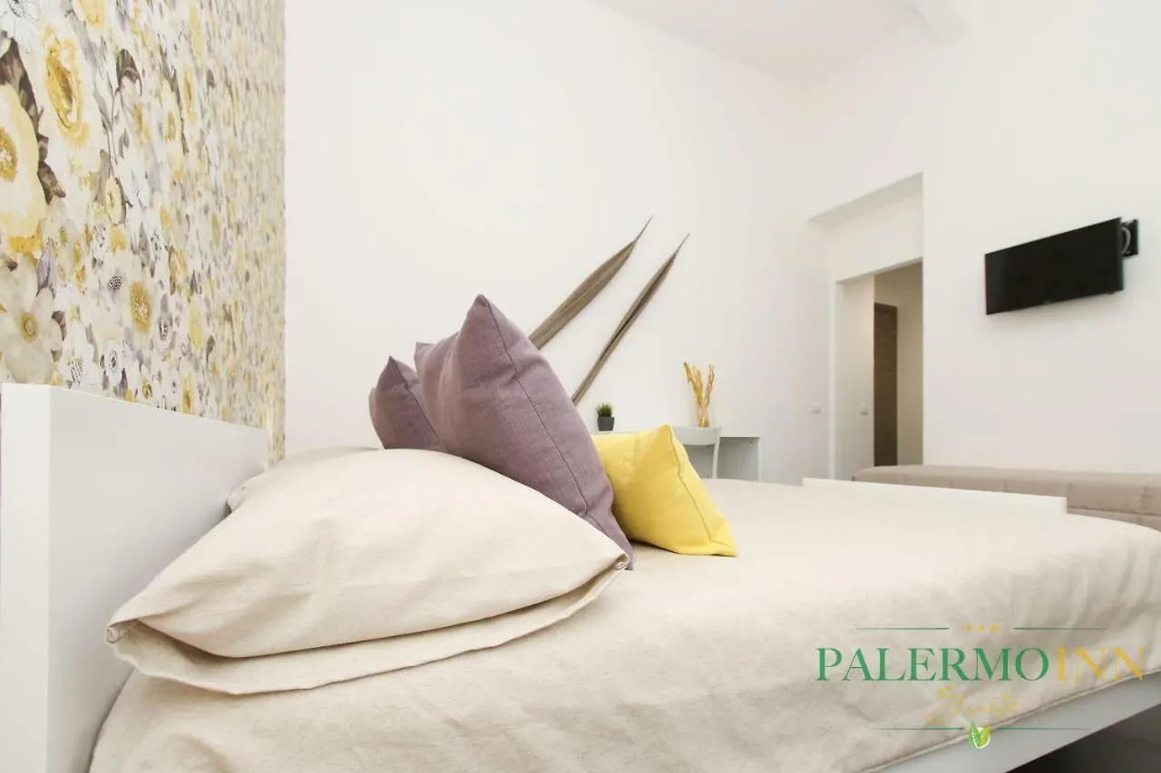 Palermo Inn Suite 0*,